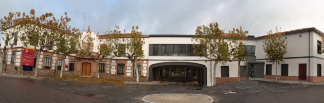 Foto del Centro de la portada